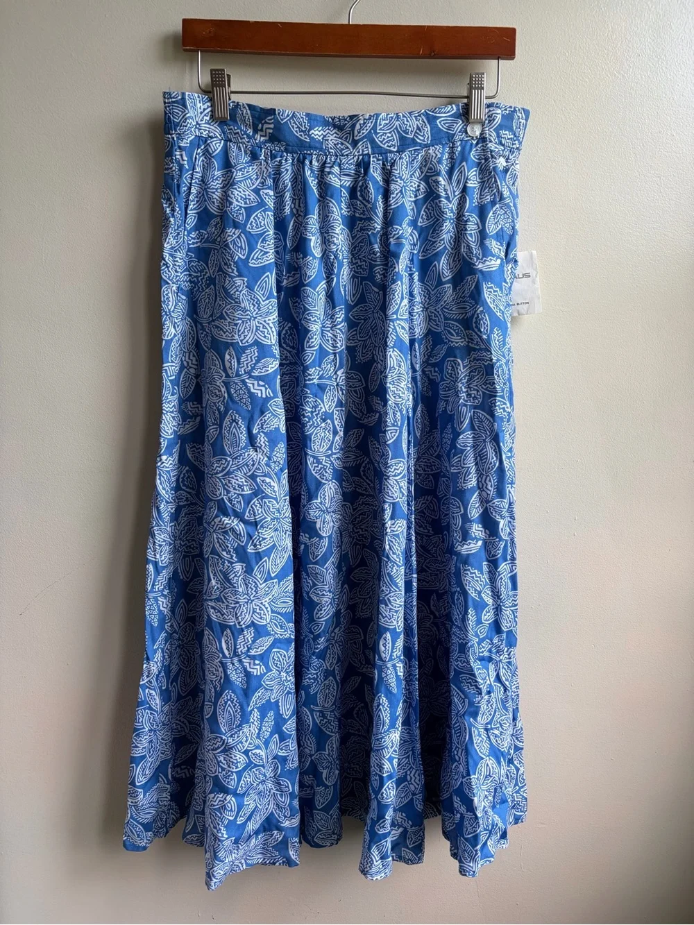 Chaus soft blue